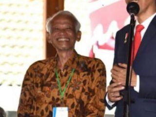 Kasmudjo Tegaskan Bukan Pembimbing Skripsi Jokowi, Klarifikasi Isu Ijazah yang Kembali Mengemuka