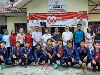 Berlaga di Kejurprov, Atlet Muda Kerinci Dilepas Ketua KONI dan PBSI