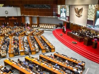 DPR Bahas “17+8 Tuntutan Rakyat”: Tenggat 5 September Jadi Ujian Serius Pemerintah